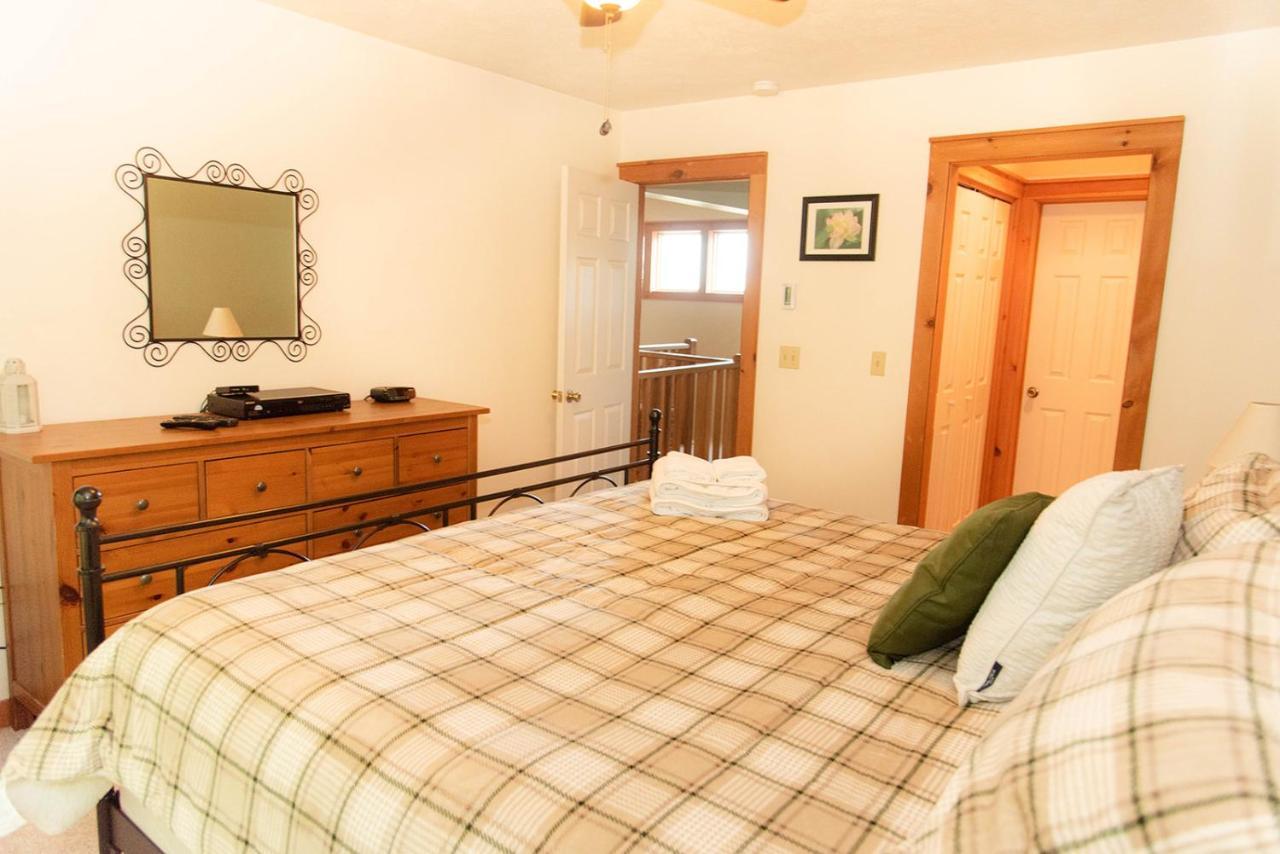 Camelback Private Home Located Behind Waterpark & Ski Lift تانيرسفيل المظهر الخارجي الصورة