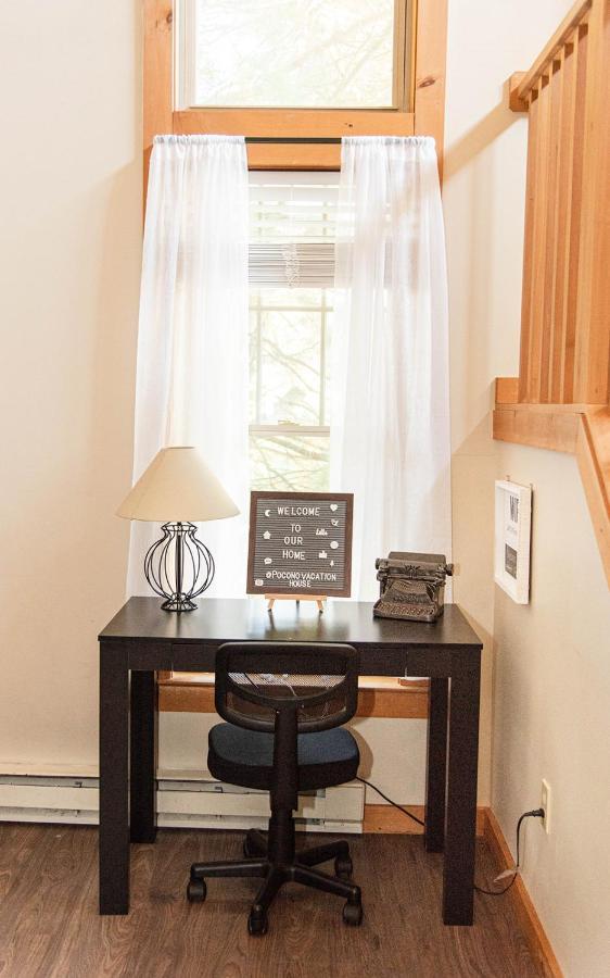Camelback Private Home Located Behind Waterpark & Ski Lift تانيرسفيل المظهر الخارجي الصورة